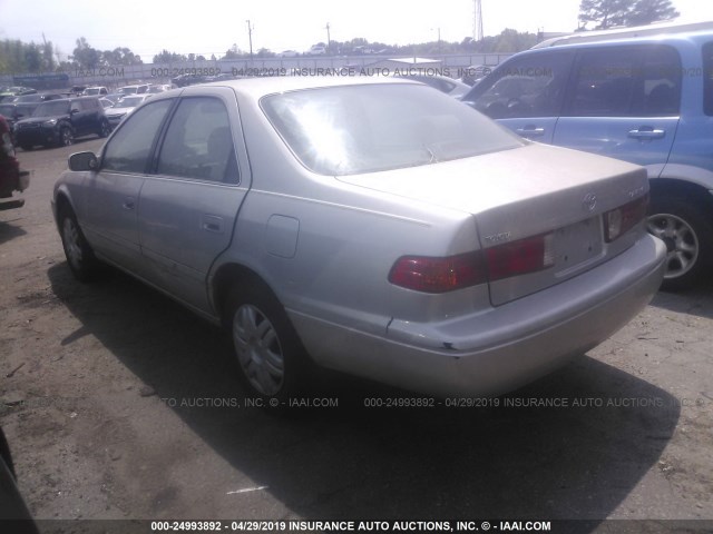 4T1BG22K81U036426 - 2001 TOYOTA CAMRY CE/LE/XLE SILVER photo 3