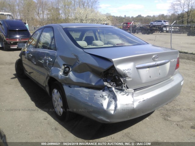 4T1BE32K95U967924 - 2005 TOYOTA CAMRY LE/XLE/SE GRAY photo 3