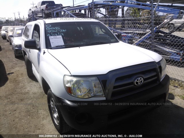 5TENX4CN8AZ710703 - 2010 TOYOTA TACOMA WHITE photo 1