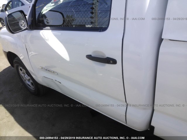 5TENX4CN8AZ710703 - 2010 TOYOTA TACOMA WHITE photo 6