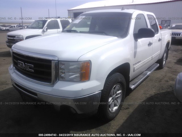 3GTEK23319G142481 - 2009 GMC SIERRA K1500 SLE WHITE photo 2