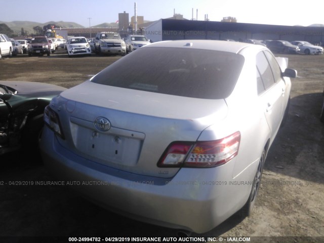 4T1BF3EK6AU085659 - 2010 TOYOTA CAMRY SE/LE/XLE SILVER photo 4