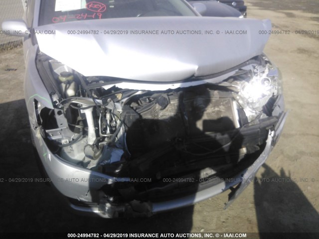 4T1BF3EK6AU085659 - 2010 TOYOTA CAMRY SE/LE/XLE SILVER photo 6