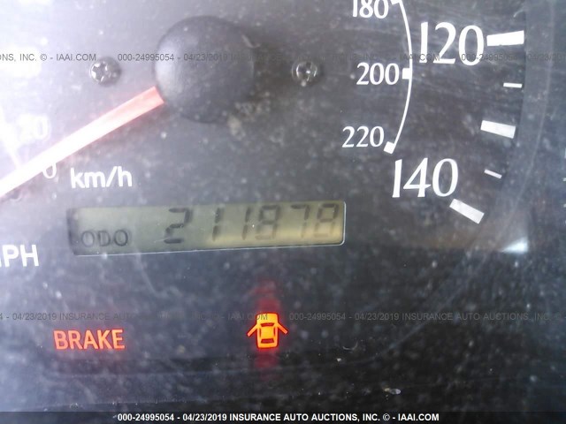 JT2BF28K4W0100788 - 1998 TOYOTA CAMRY LE/XLE GOLD photo 7