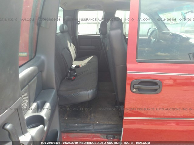 2GCEC19W011139061 - 2001 CHEVROLET SILVERADO C1500 RED photo 8