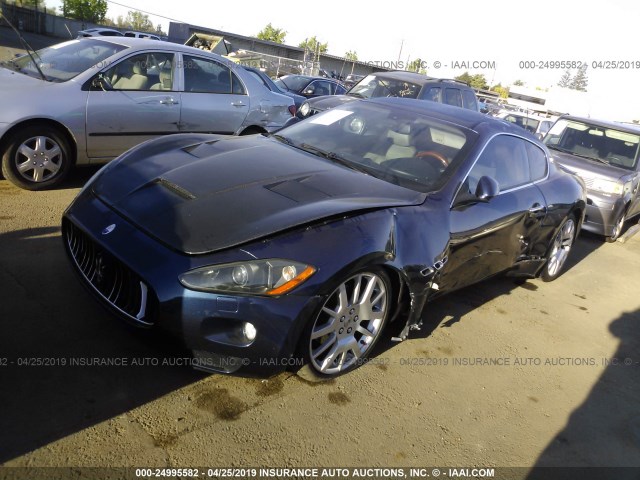 ZAMGJ45A990042308 - 2009 MASERATI GRANTURISMO  BLUE photo 2