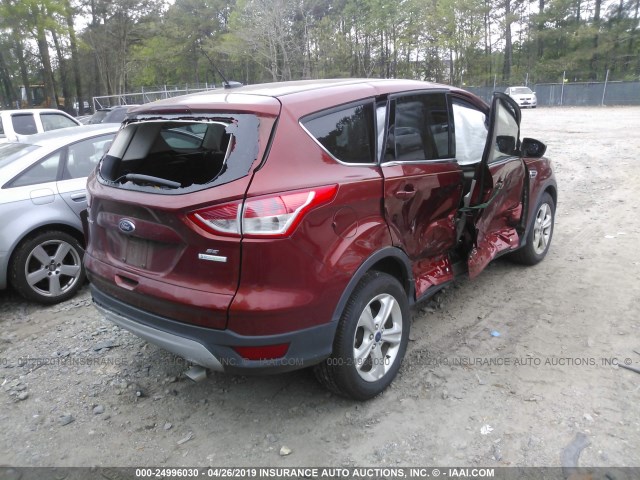 1FMCU0GX8EUD14592 - 2014 FORD ESCAPE SE RED photo 4