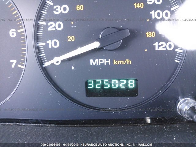 1J4GW48S74C266060 - 2004 JEEP GRAND CHEROKEE LAREDO/COLUMBIA/FREEDOM 银色 照片 7