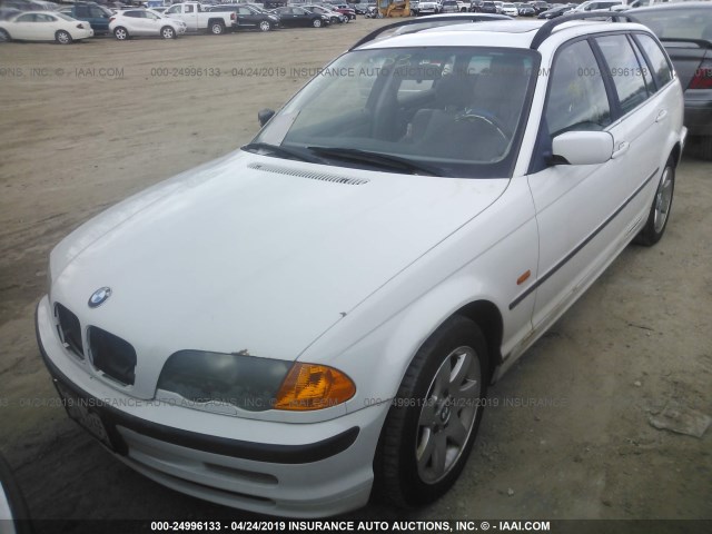 WBAAW334X1ET41118 - 2001 BMW 325 IT WHITE photo 2