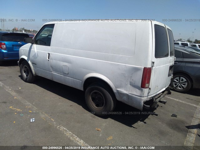 1GTDM19W3YB517148 - 2000 GMC SAFARI XT WHITE photo 3