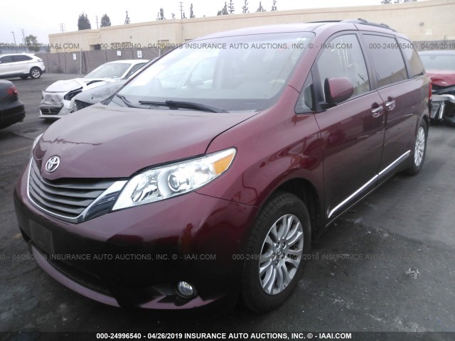 5TDYK3DC5DS303118 - 2013 TOYOTA SIENNA XLE/LIMITED RED photo 2