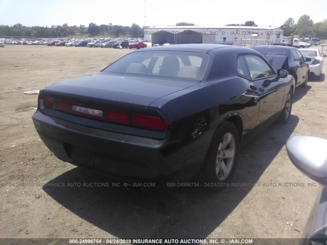 2C3CDYAG2DH578666 - 2013 DODGE CHALLENGER SXT BLACK photo 4