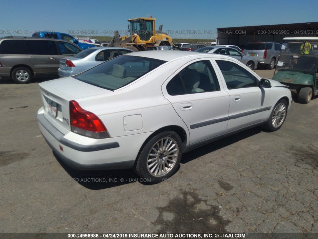 YV1RS53D712014328 - 2001 VOLVO S60 T5 WHITE photo 4