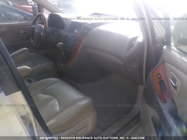 JTJGF10U110104470 - 2001 LEXUS RX 300 Champagne photo 5