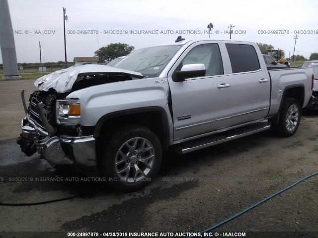 3GTU2VEC6FG414318 - 2015 GMC SIERRA K1500 SLT SILVER photo 2