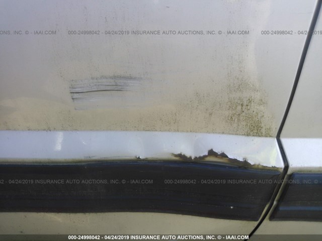 1J4GS48K26C136167 - 2006 JEEP GRAND CHEROKEE LAREDO/COLUMBIA/FREEDOM 银色 照片 6