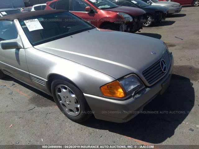 WDBFA63E6RF102770 - 1994 MERCEDES-BENZ SL 320 GOLD photo 6