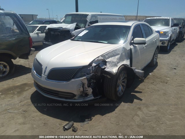 1LNHL9DK9DG616962 - 2013 LINCOLN MKS WHITE photo 6