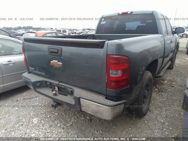 2GCEC19C971596370 - 2007 CHEVROLET SILVERADO C1500 BLUE photo 4