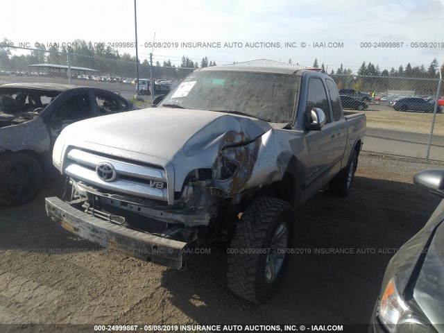 5TBBT44194S449733 - 2004 TOYOTA TUNDRA ACCESS CAB SR5 GRAY photo 2