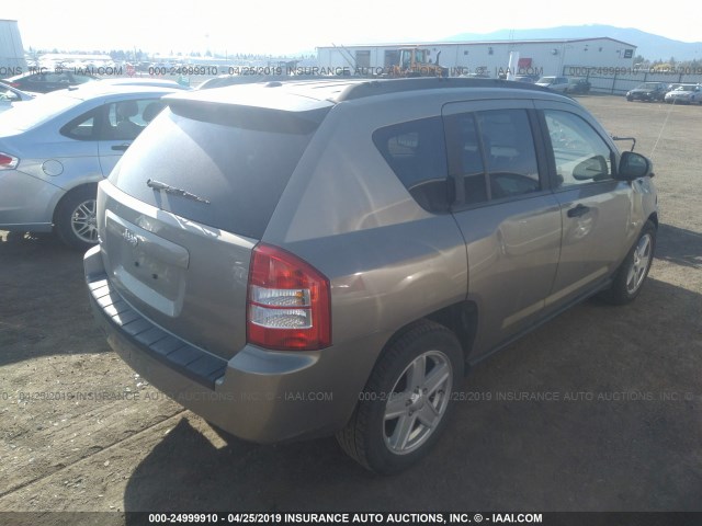 1J8FF47W27D291929 - 2007 JEEP COMPASS SILVER photo 4