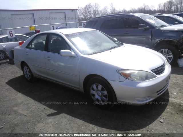 4T1BE32K83U728099 - 2003 TOYOTA CAMRY LE/XLE/SE SILVER photo 1