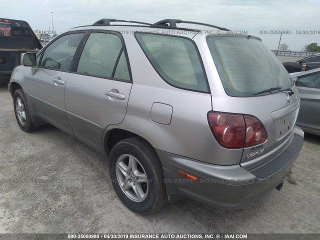 JT6HF10U7Y0114283 - 2000 LEXUS RX 300 SILVER photo 3