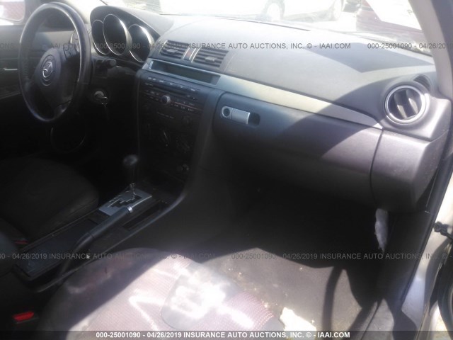 JM1BK323561519303 - 2006 MAZDA 3 S SILVER photo 5