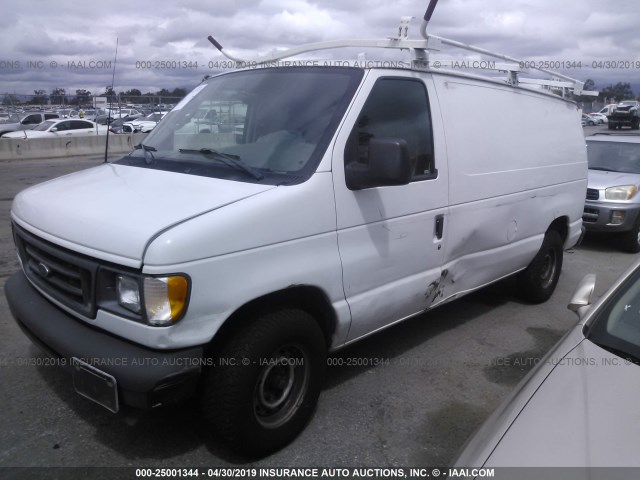 1FTRE14203HA07689 - 2003 FORD ECONOLINE E150 VAN WHITE photo 2