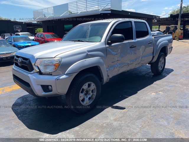 5TFJU4GN3DX033220 - 2013 TOYOTA TACOMA DOUBLE CAB PRERUNNER SILVER photo 2