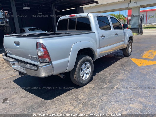 5TFJU4GN3DX033220 - 2013 TOYOTA TACOMA DOUBLE CAB PRERUNNER SILVER photo 4