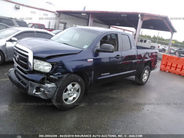 5TFRY5F14AX082224 - 2010 TOYOTA TUNDRA DOUBLE CAB SR5 Dark Blue photo 2