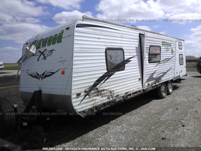4X4TWDD21BR340619 - 2011 FOREST RIVER OTHER  白色 照片 2