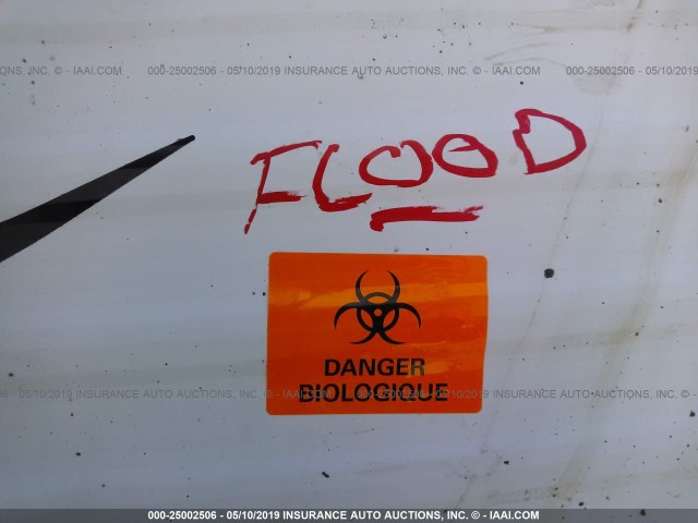 4X4TWDD21BR340619 - 2011 FOREST RIVER OTHER  白色 照片 6