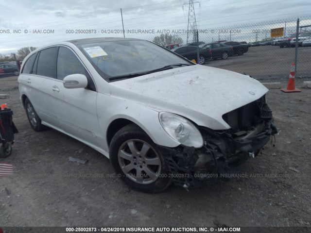 4JGCB22EX7A043434 - 2007 MERCEDES-BENZ R 320 CDI WHITE photo 1