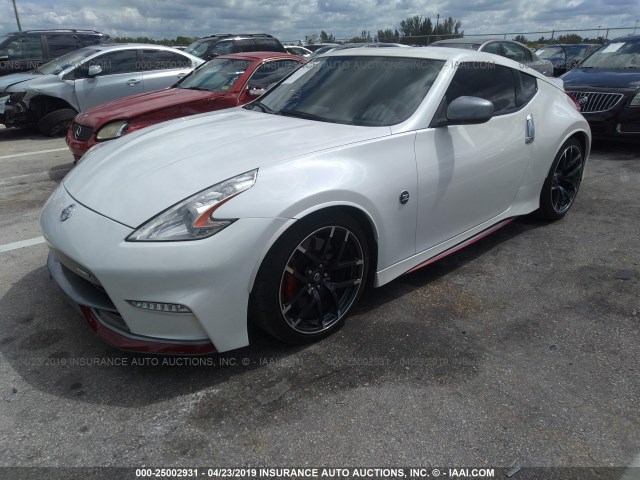 JN1AZ4EH8HM950145 - 2017 NISSAN 370Z TOUR/SPT/TECH/NISMO/TECH WHITE photo 2