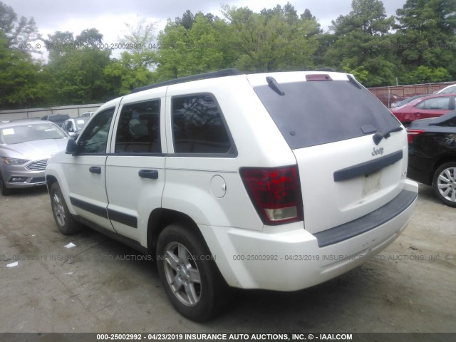 1J4GS48K85C582886 - 2005 JEEP GRAND CHEROKEE LAREDO/COLUMBIA/FREEDOM 白色 照片 3