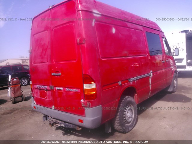 WD0PD644365961438 - 2006 DODGE SPRINTER 2500 RED photo 4