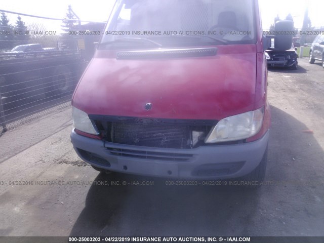 WD0PD644365961438 - 2006 DODGE SPRINTER 2500 RED photo 6