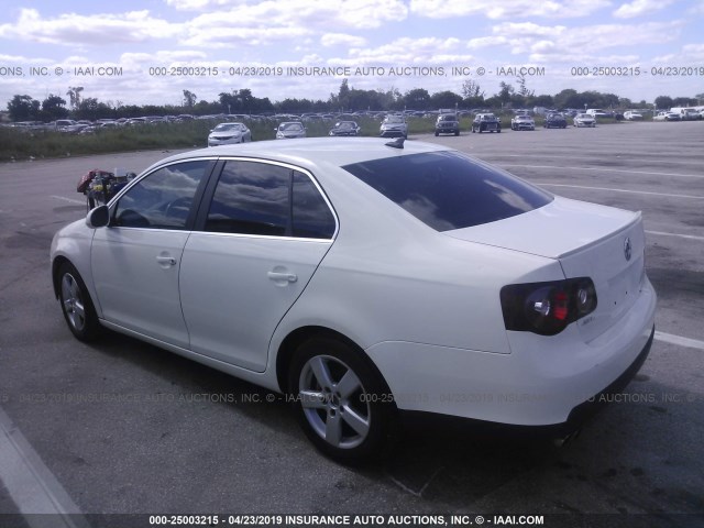 3VWRM71KX8M015101 - 2008 VOLKSWAGEN JETTA SE/SEL WHITE photo 3