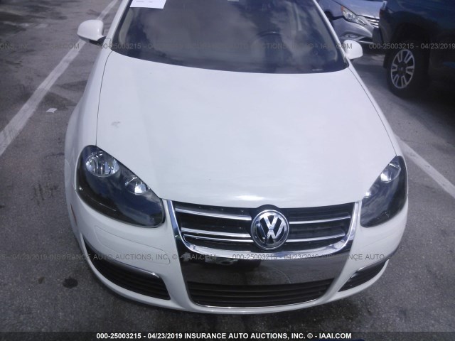 3VWRM71KX8M015101 - 2008 VOLKSWAGEN JETTA SE/SEL WHITE photo 6