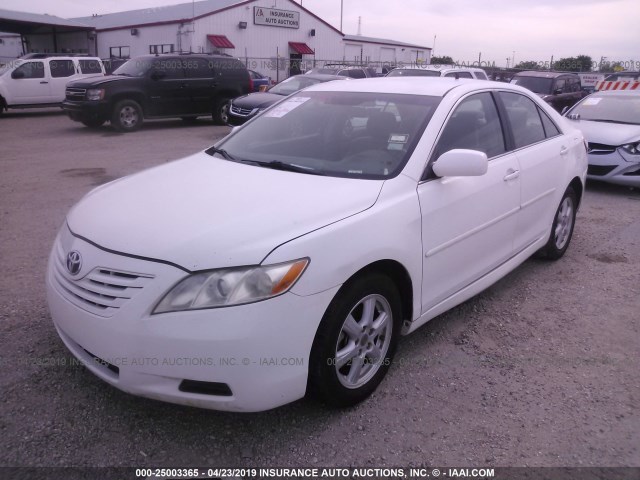 4T4BE46K48R015617 - 2008 TOYOTA CAMRY CE/LE/XLE/SE WHITE photo 6