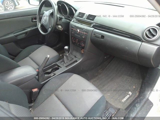 JM1BK32F761543595 - 2006 MAZDA 3 I SILVER photo 5