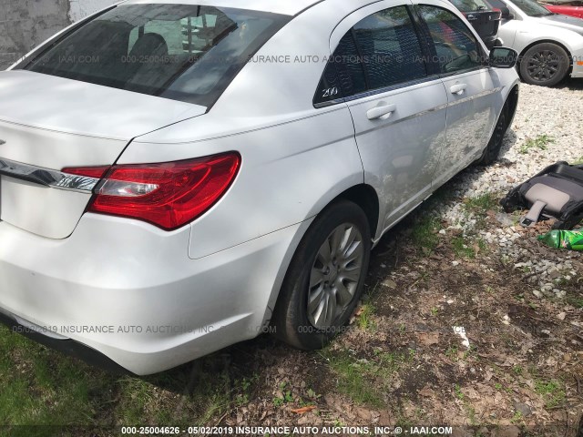 1C3CCBAG7DN627352 - 2013 CHRYSLER 200 LX WHITE photo 4