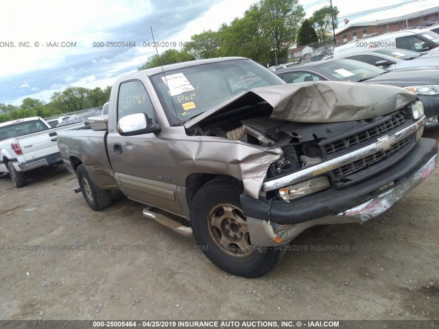 1GCEC14T1YE373621 - 2000 CHEVROLET SILVERADO C1500 TAN photo 1