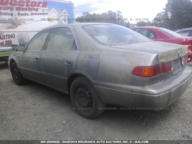 4T1BG22KX1U054524 - 2001 TOYOTA CAMRY CE/LE/XLE GRAY photo 3