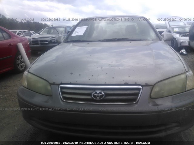 4T1BG22KX1U054524 - 2001 TOYOTA CAMRY CE/LE/XLE GRAY photo 6