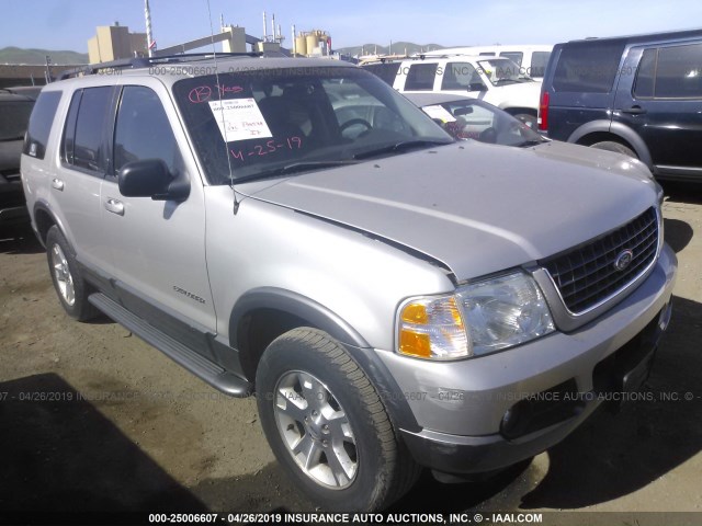 1FMDU73W72UC59607 - 2002 FORD EXPLORER XLT SILVER photo 1