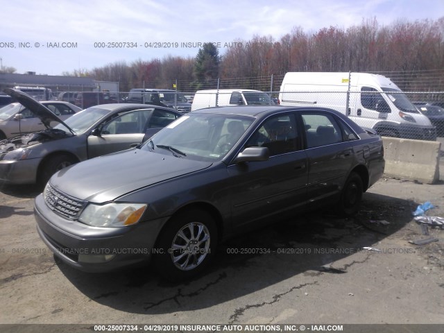 4T1BF28B43U332041 - 2003 TOYOTA AVALON XL/XLS GRAY photo 2