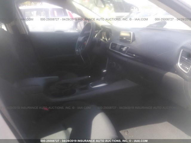 JM1BM1T74F1235886 - 2015 MAZDA 3 SV WHITE photo 5